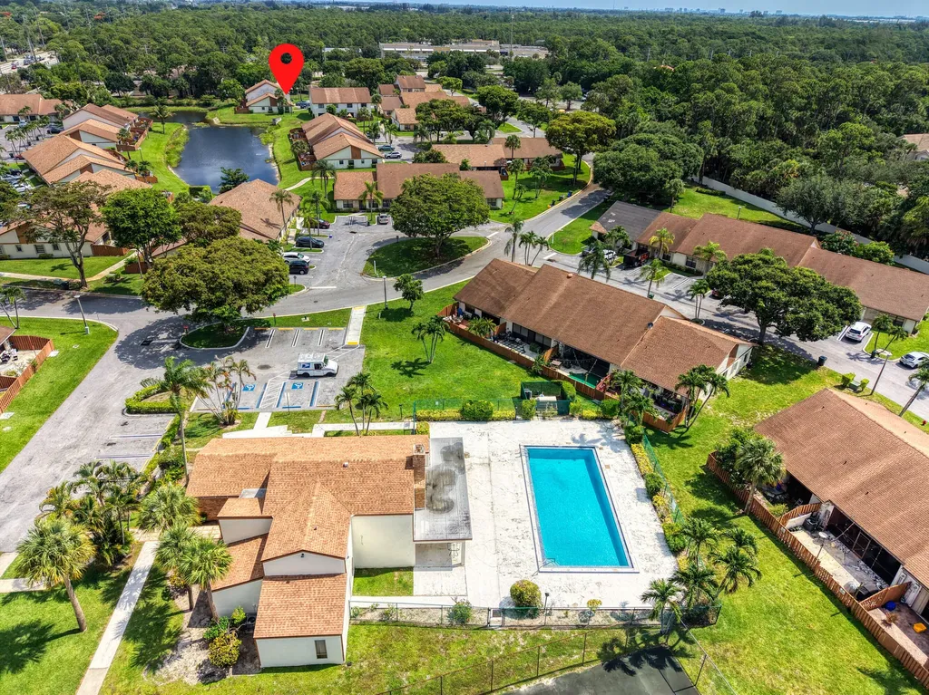 1030 Parkside Green Drive Greenacres FL 33415