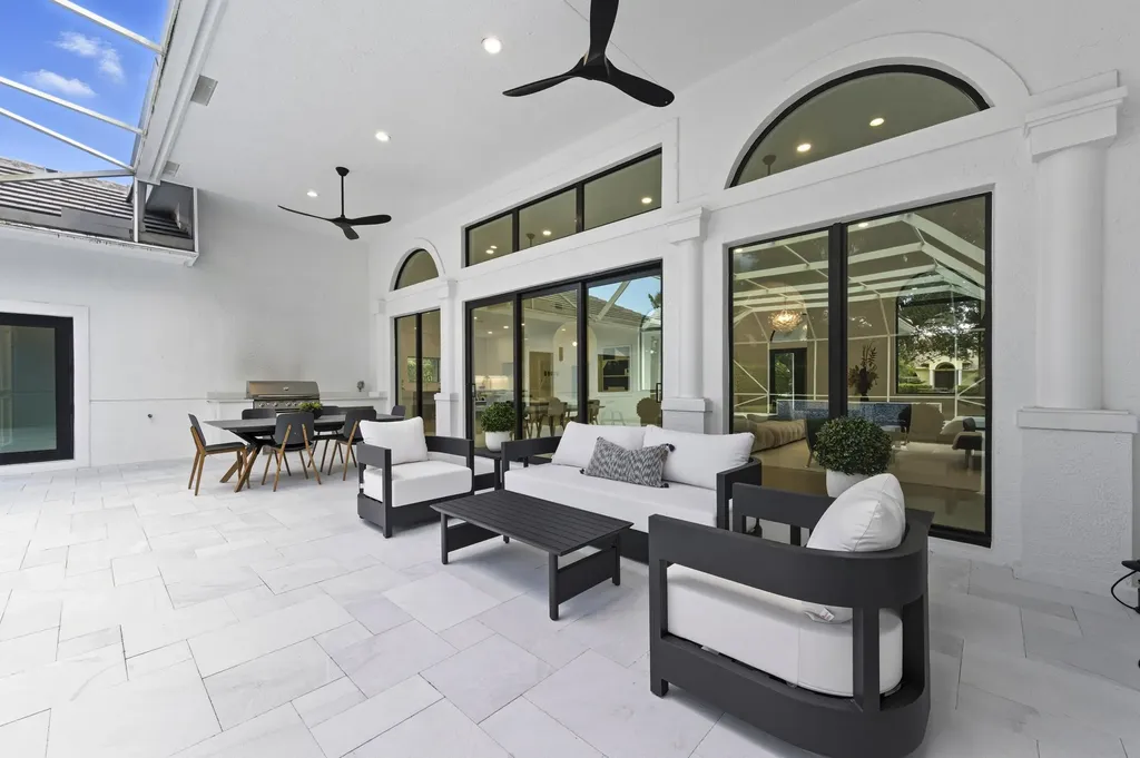 2557 Seminole Circle West Palm Beach FL 33409