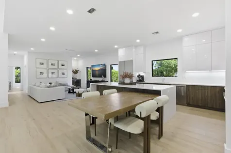 2557 Seminole Circle West Palm Beach FL 33409