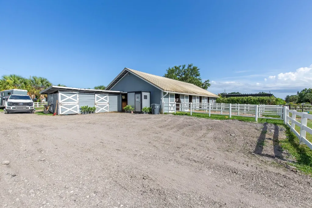 844 Arabian Drive Loxahatchee FL 33470