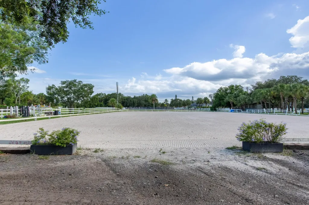 844 Arabian Drive Loxahatchee FL 33470