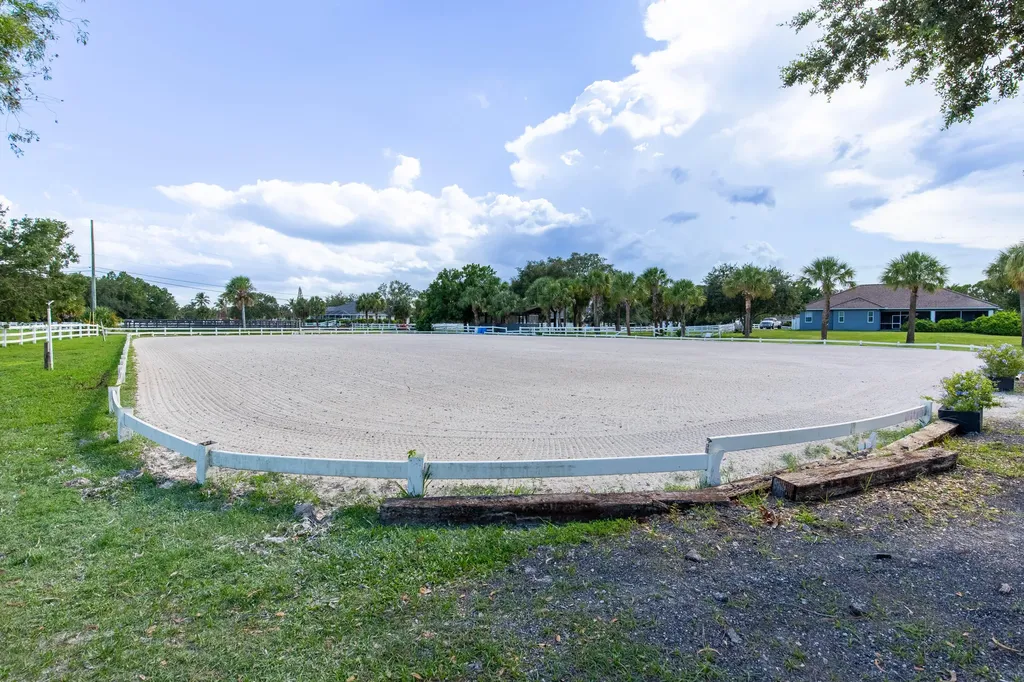 844 Arabian Drive Loxahatchee FL 33470