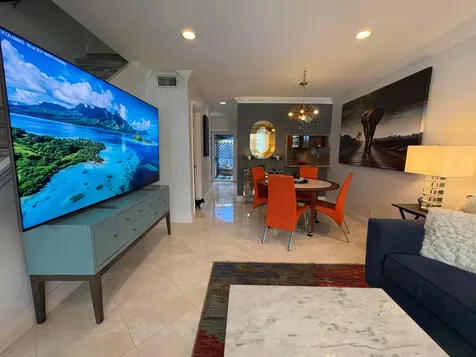 113 NE 20th Court Wilton Manors FL 33305