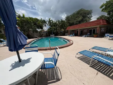 113 NE 20th Court Wilton Manors FL 33305