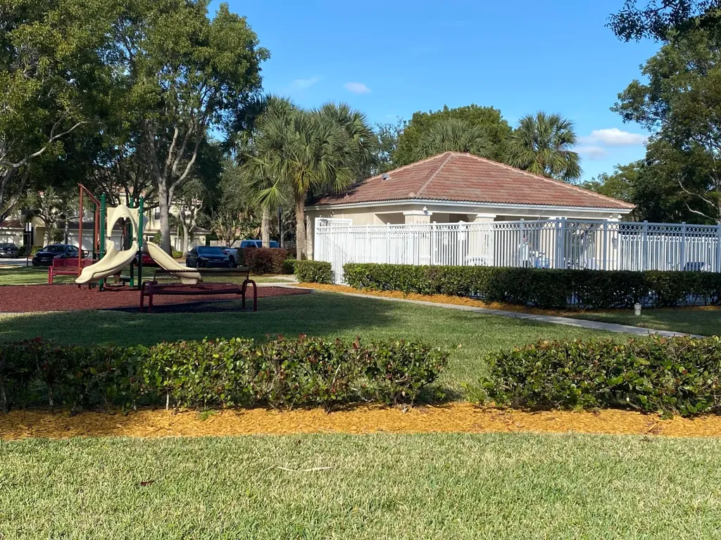 9911 Porta Leona Lane Boynton Beach FL 33472