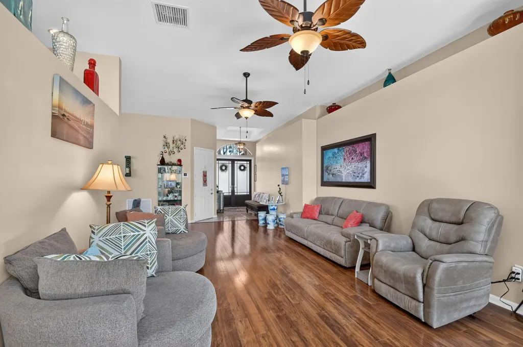 2142 Balsan Way Wellington FL 33414