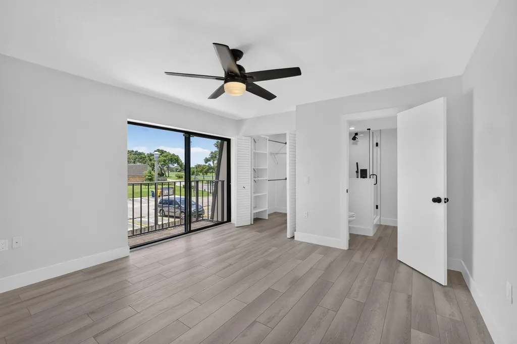 2101 21st Way West Palm Beach FL 33407