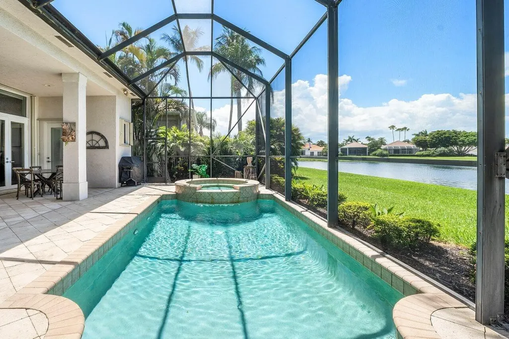 105 Island Cove Way Palm Beach Gardens FL 33418