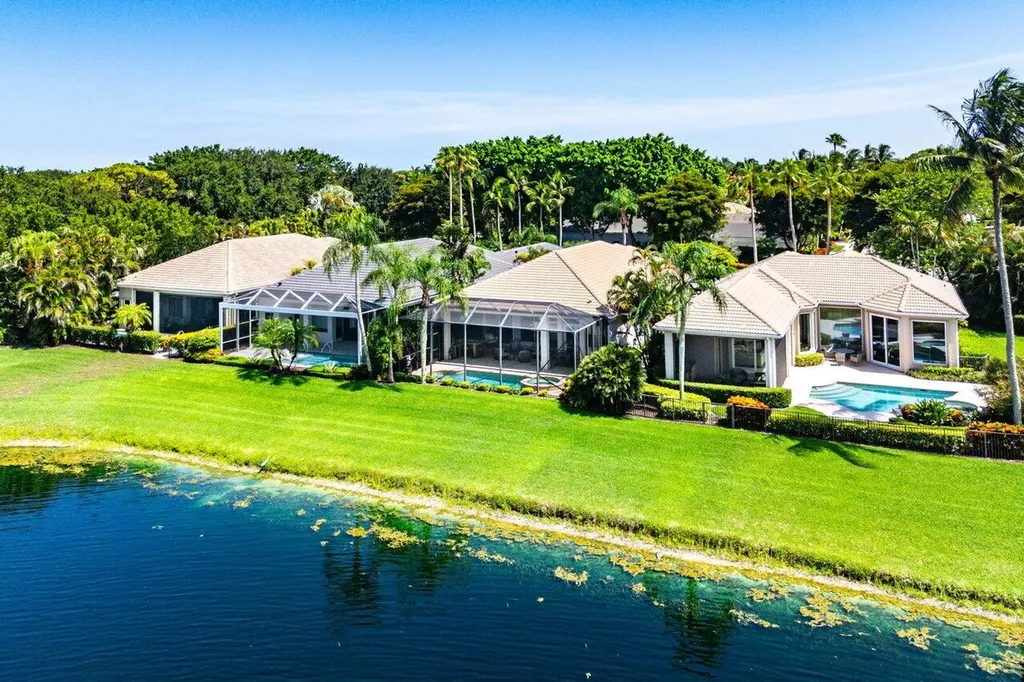 105 Island Cove Way Palm Beach Gardens FL 33418