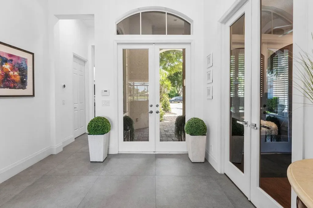 105 Island Cove Way Palm Beach Gardens FL 33418