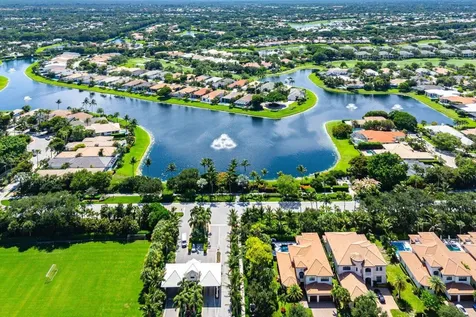105 Island Cove Way Palm Beach Gardens FL 33418