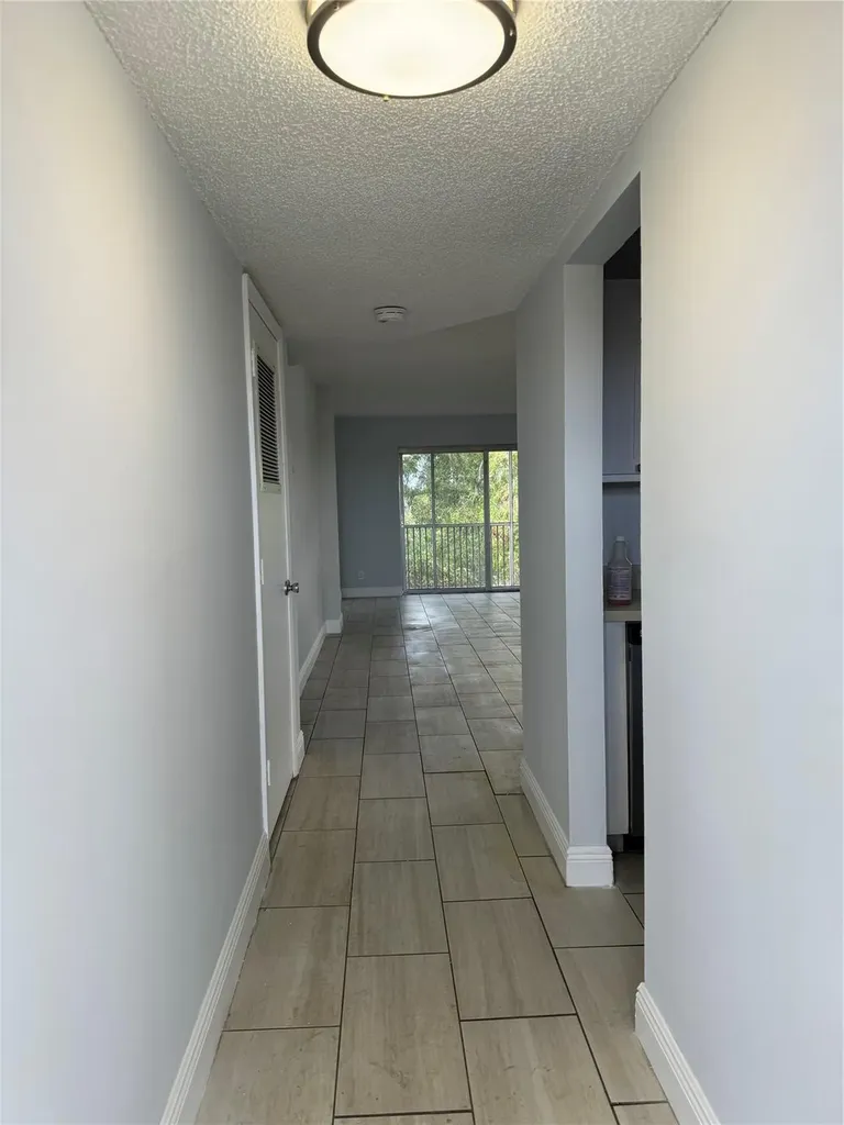 1100 NW 87th Avenue Coral Springs FL 33071