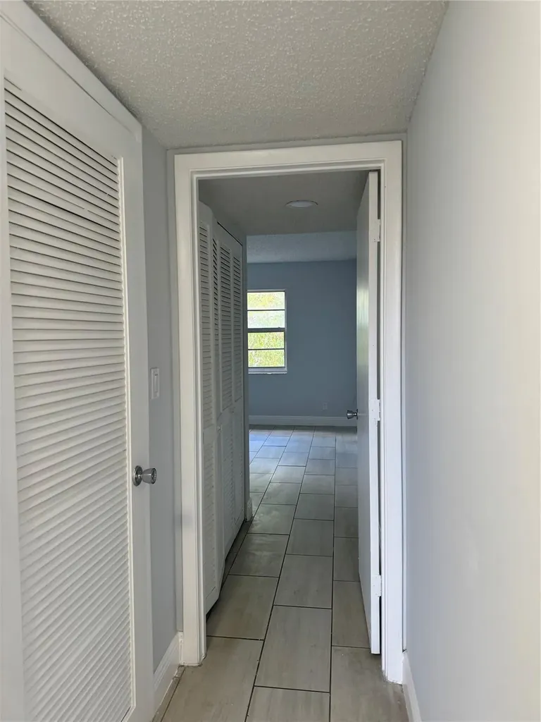 1100 NW 87th Avenue Coral Springs FL 33071