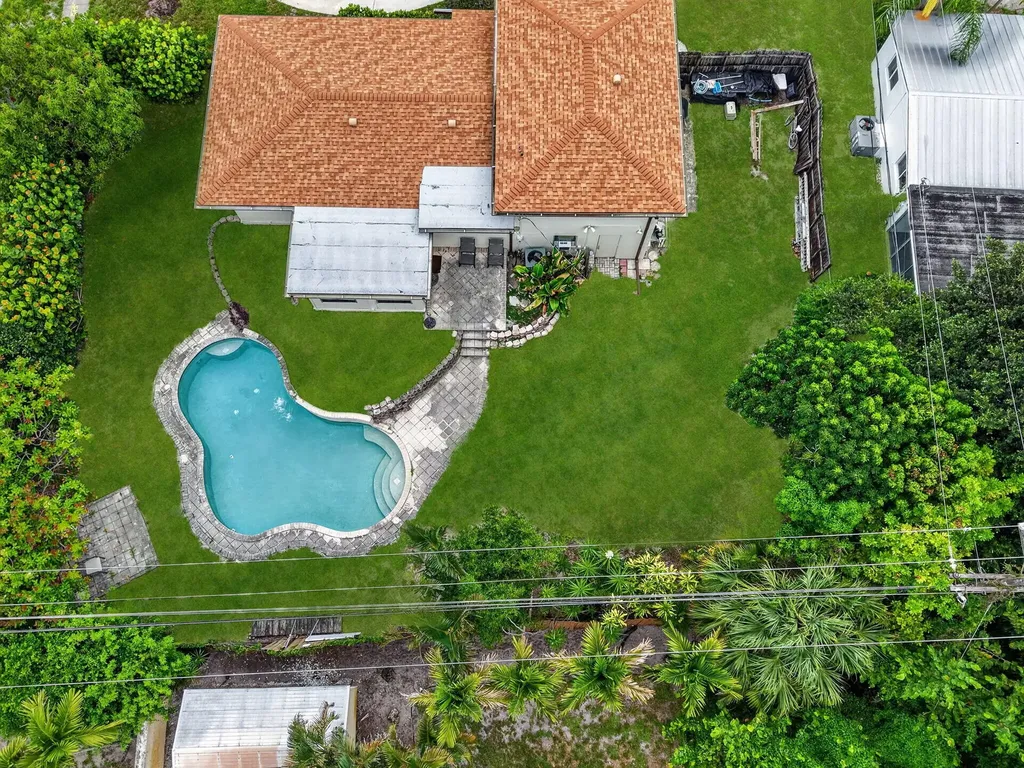 424 NW 12th Avenue Boca Raton FL 33486