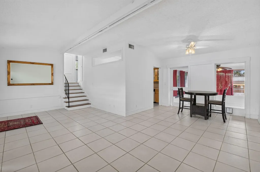 424 NW 12th Avenue Boca Raton FL 33486