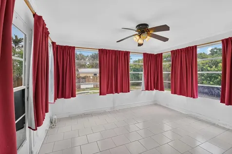 424 NW 12th Avenue Boca Raton FL 33486