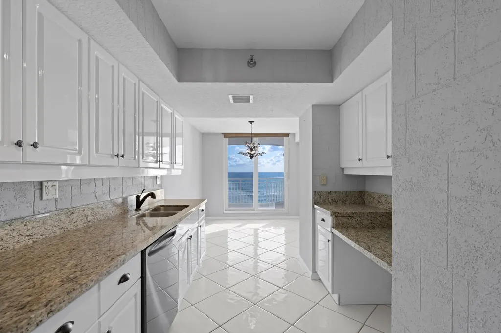 3600 S Ocean Boulevard South Palm Beach FL 33480