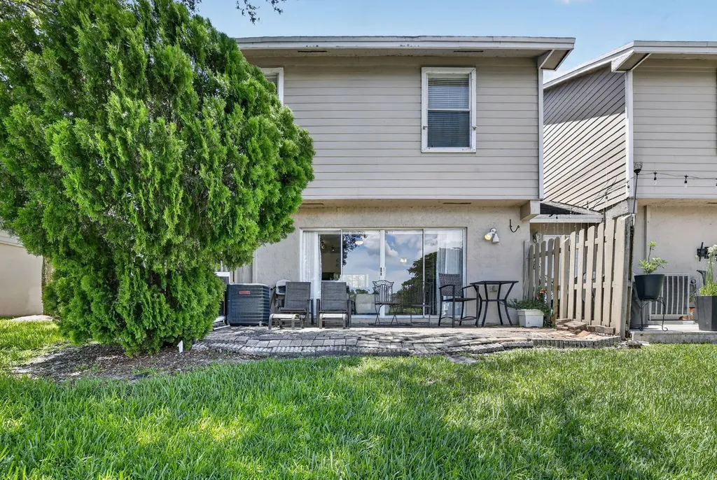12175 NW 36th Place Sunrise FL 33323