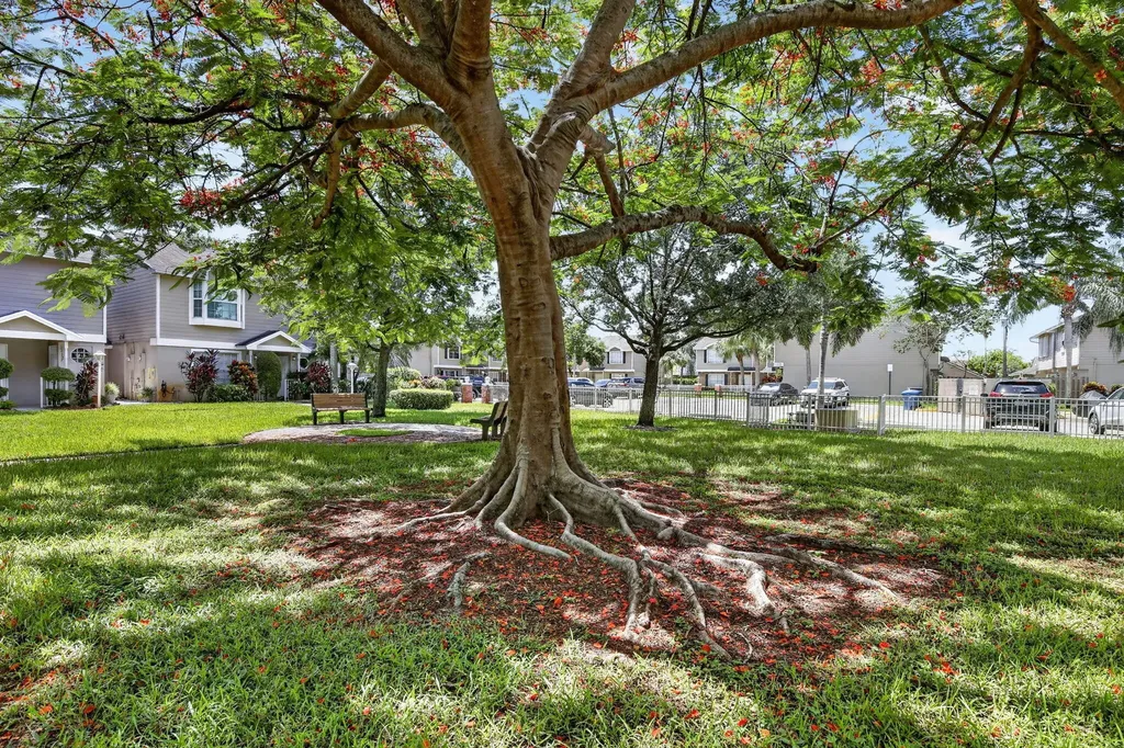 12175 NW 36th Place Sunrise FL 33323
