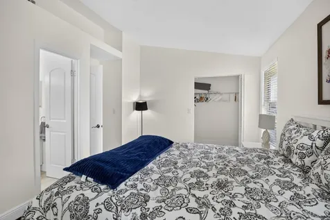 12175 NW 36th Place Sunrise FL 33323