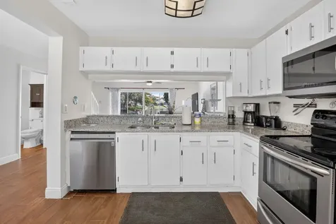 12175 NW 36th Place Sunrise FL 33323