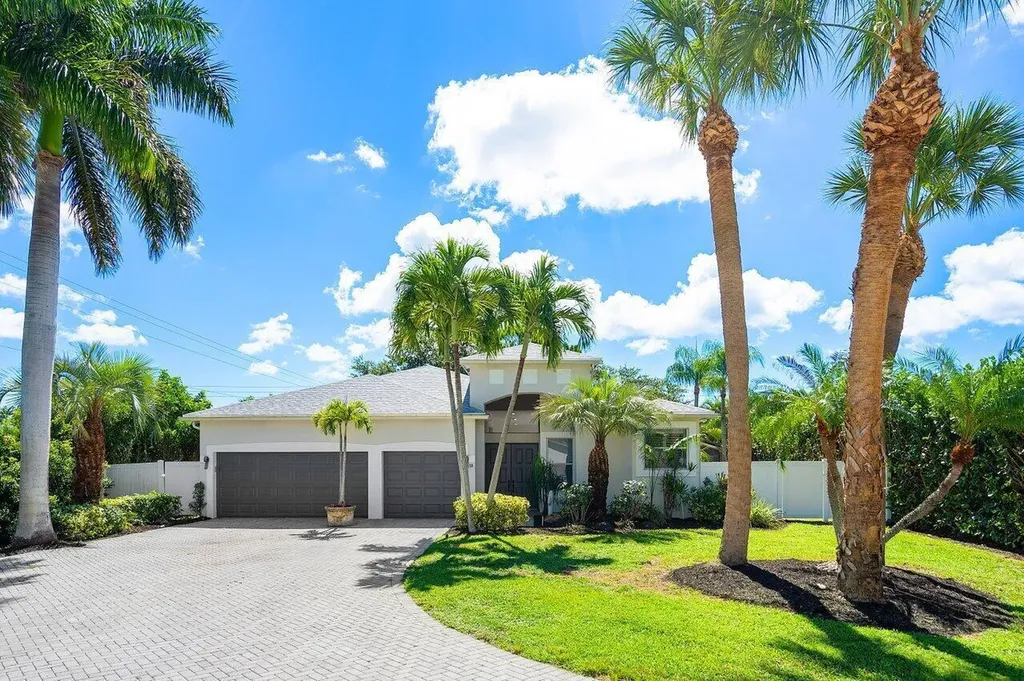 50 Lake Eden Drive Boynton Beach FL 33435