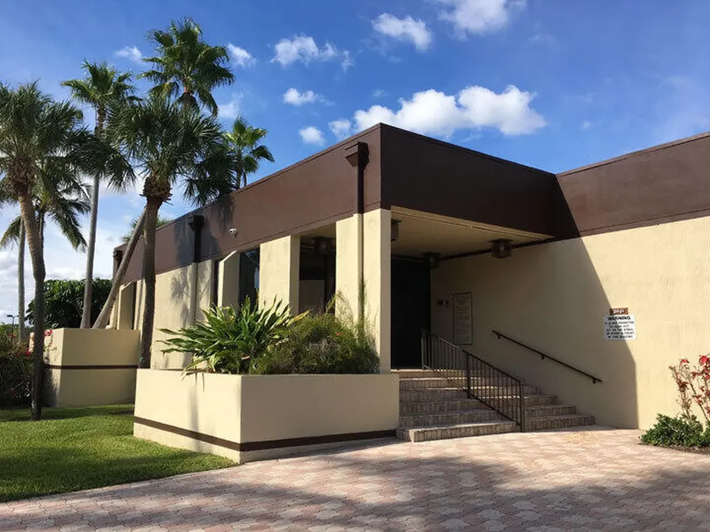 3161 NW 47th Terrace Lauderdale Lakes FL 33319