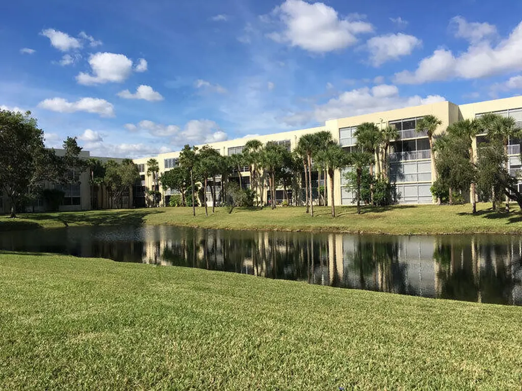 3161 NW 47th Terrace Lauderdale Lakes FL 33319