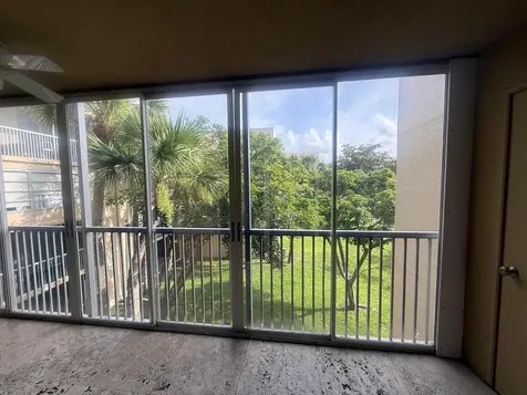 3161 NW 47th Terrace Lauderdale Lakes FL 33319