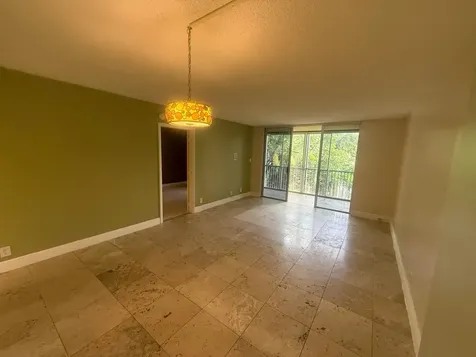 3161 NW 47th Terrace Lauderdale Lakes FL 33319