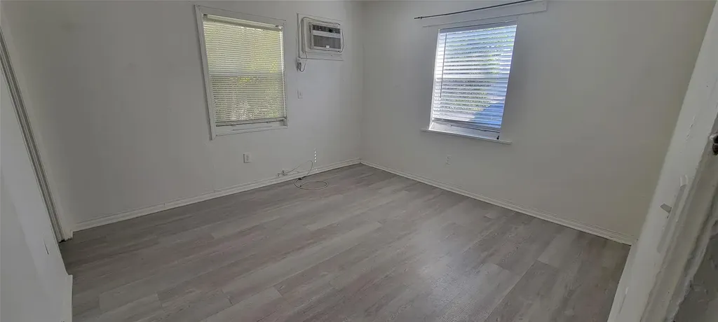 2417 Hayes Street Hollywood FL 33020