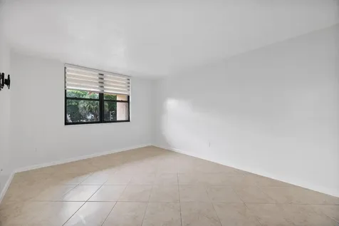740 NE 199th Street Miami FL 33179