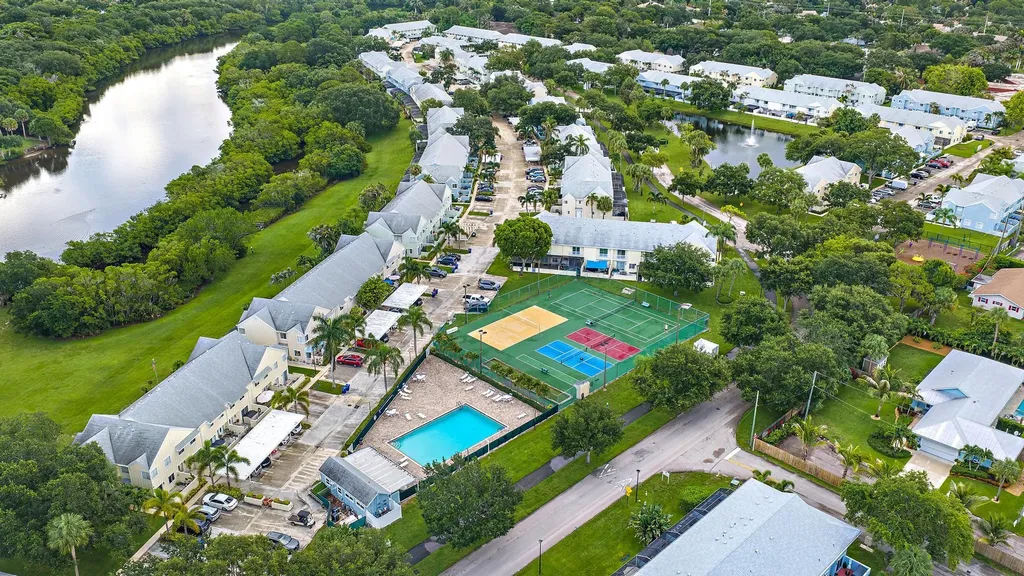 6158 Riverwalk Lane Jupiter FL 33458