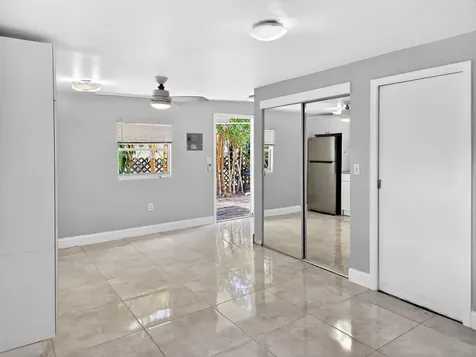 2438 NE 184th Street North Miami Beach FL 33160