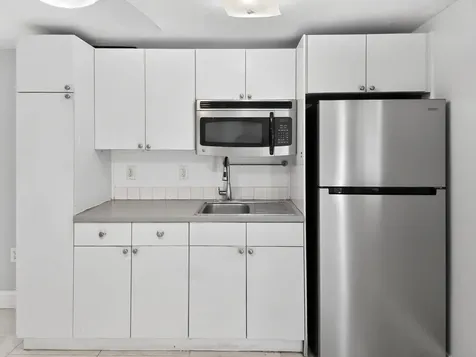 2438 NE 184th Street North Miami Beach FL 33160