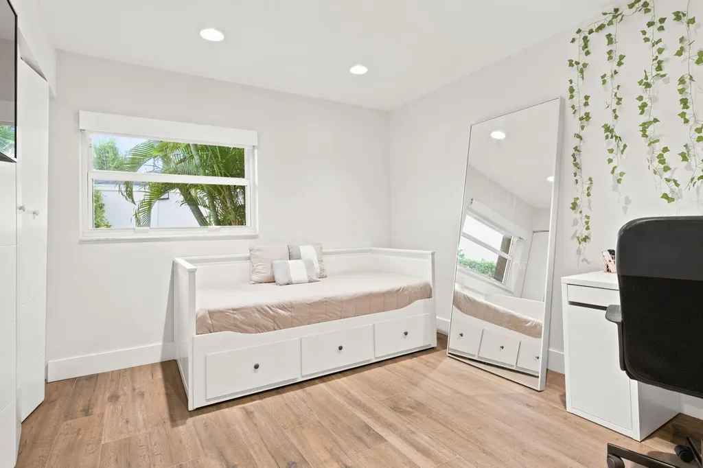 11455 Whisper Sound Drive Boca Raton FL 33428