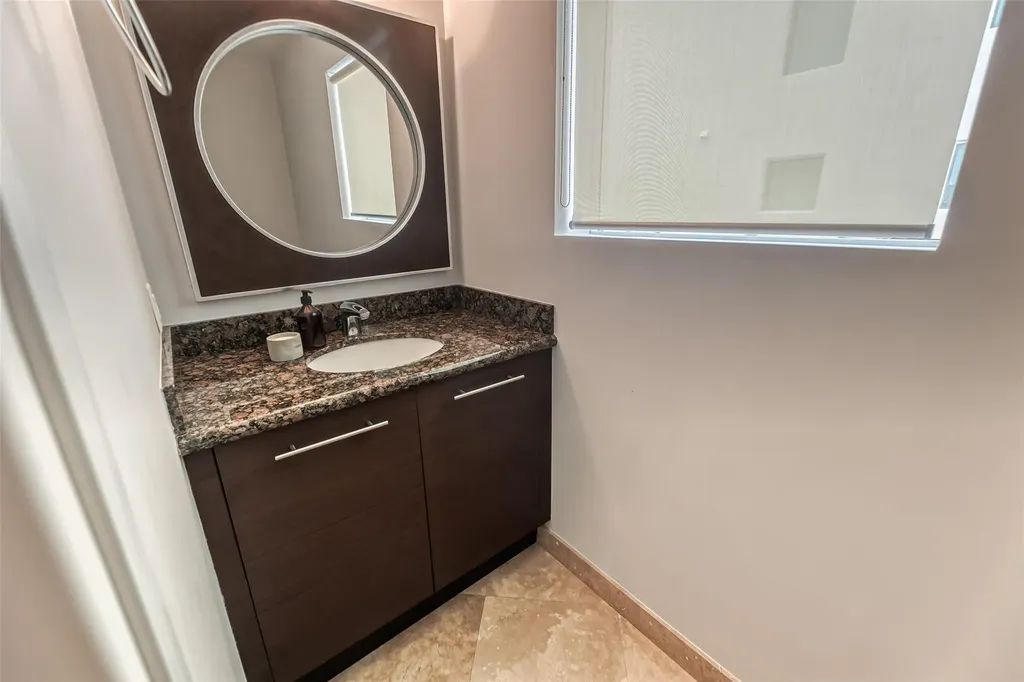727 NE 4th Avenue Fort Lauderdale FL 33304