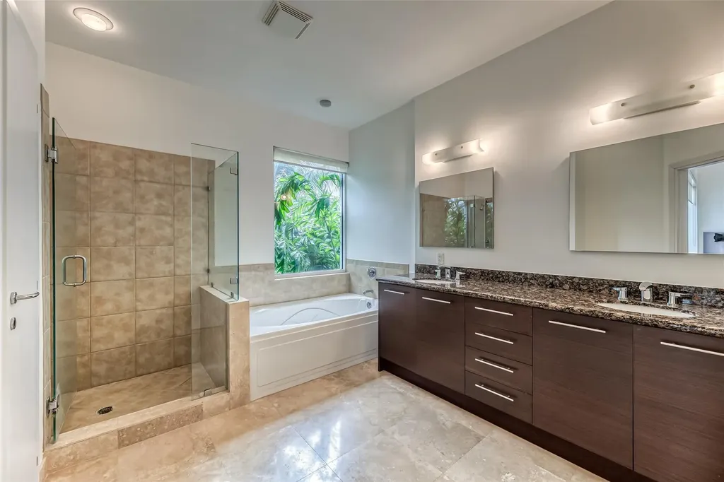 727 NE 4th Avenue Fort Lauderdale FL 33304