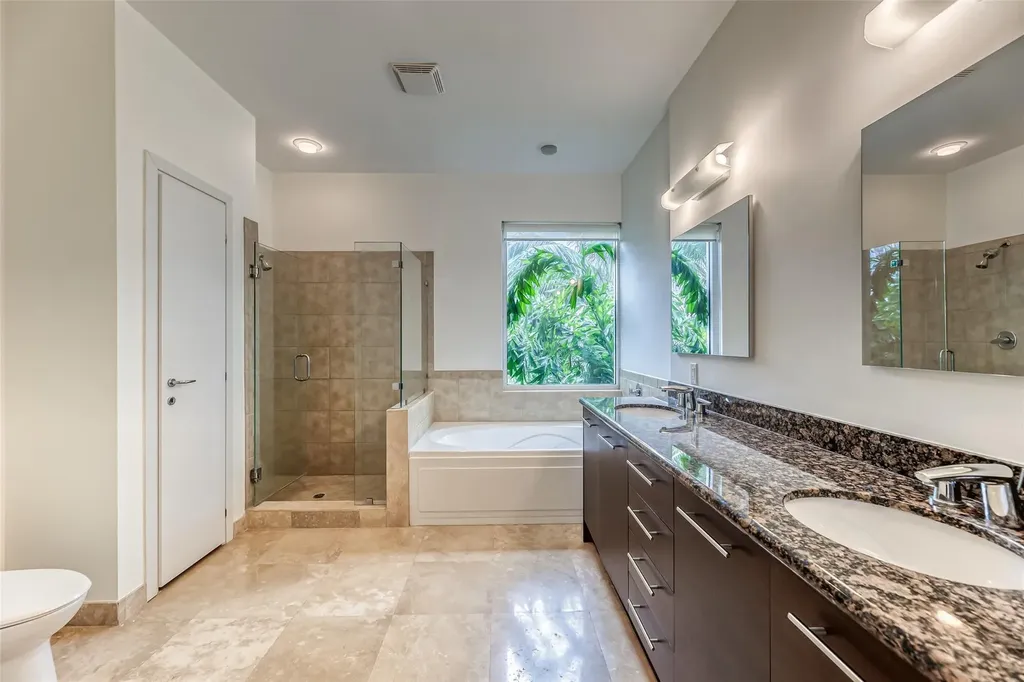 727 NE 4th Avenue Fort Lauderdale FL 33304