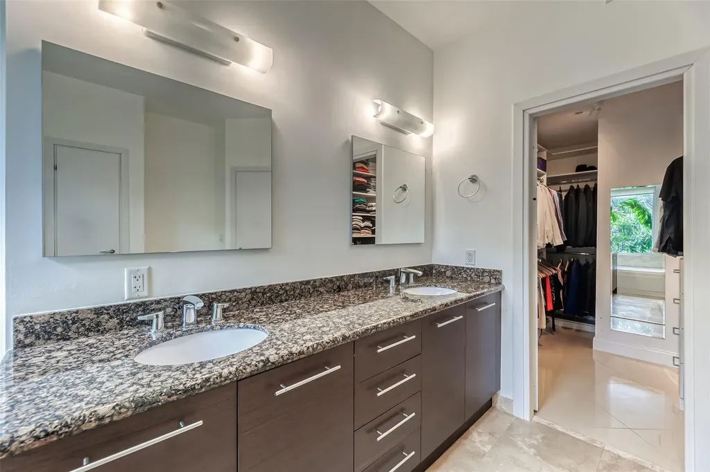 727 NE 4th Avenue Fort Lauderdale FL 33304