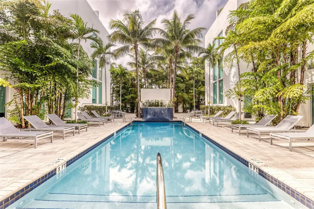 727 NE 4th Avenue Fort Lauderdale FL 33304