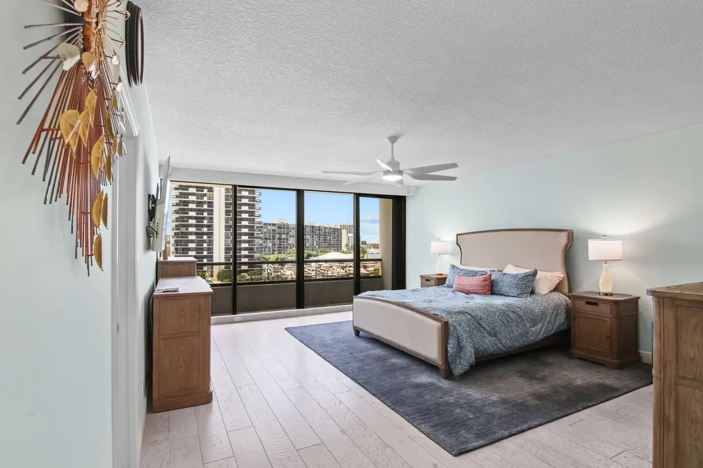100 Lakeshore Drive North Palm Beach FL 33408