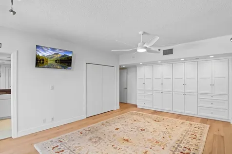 100 Lakeshore Drive North Palm Beach FL 33408