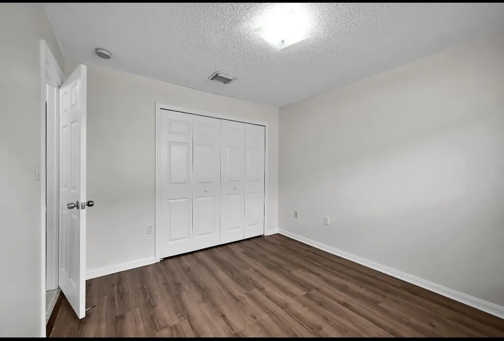 13761 N Garden Cove Circle Davie FL 33325