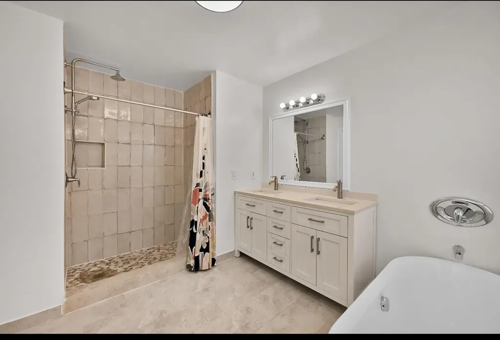 13761 N Garden Cove Circle Davie FL 33325