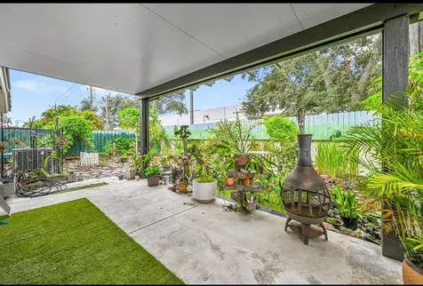 13761 N Garden Cove Circle Davie FL 33325