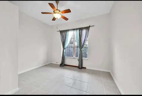13761 N Garden Cove Circle Davie FL 33325