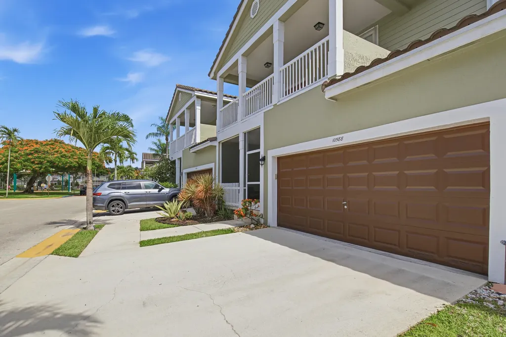 10588 NW 56th Drive NW Coral Springs FL 33076