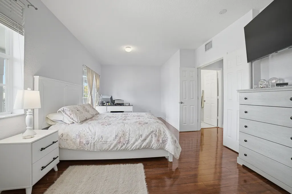 10588 NW 56th Drive NW Coral Springs FL 33076