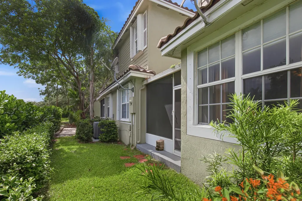 10588 NW 56th Drive NW Coral Springs FL 33076